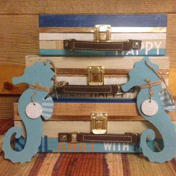 Michael Mullan Other - Set of three nesting suitcases plus wall decor